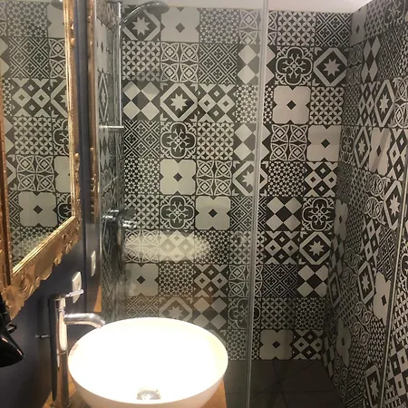 Le Logis De Tine Дом отдыха *